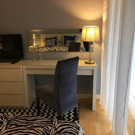 아파트 Golden Sands Exclusive Suites 미엥지즈드로예