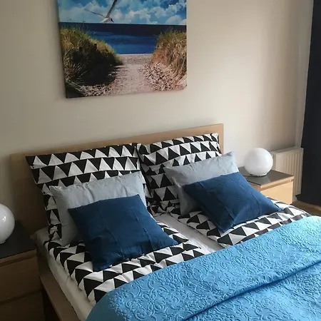 Golden Sands Exclusive Suites 아파트 *