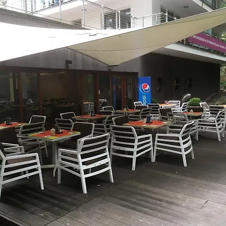 아파트 Golden Sands Exclusive Suites *