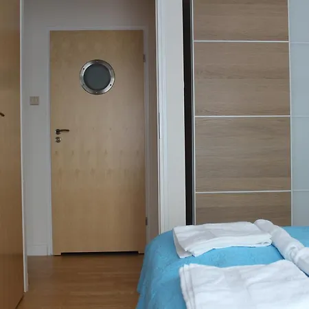 Golden Sands Exclusive Suites *