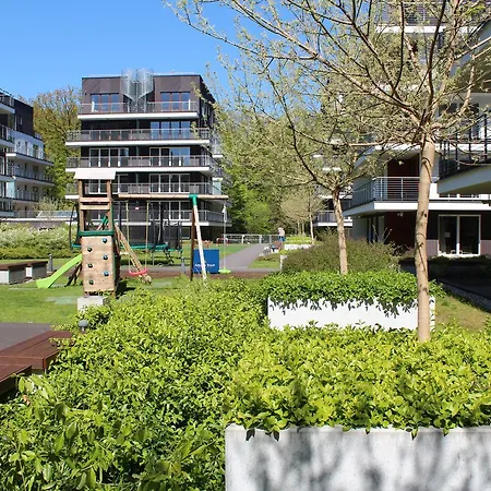 Golden Sands Exclusive Suites 아파트